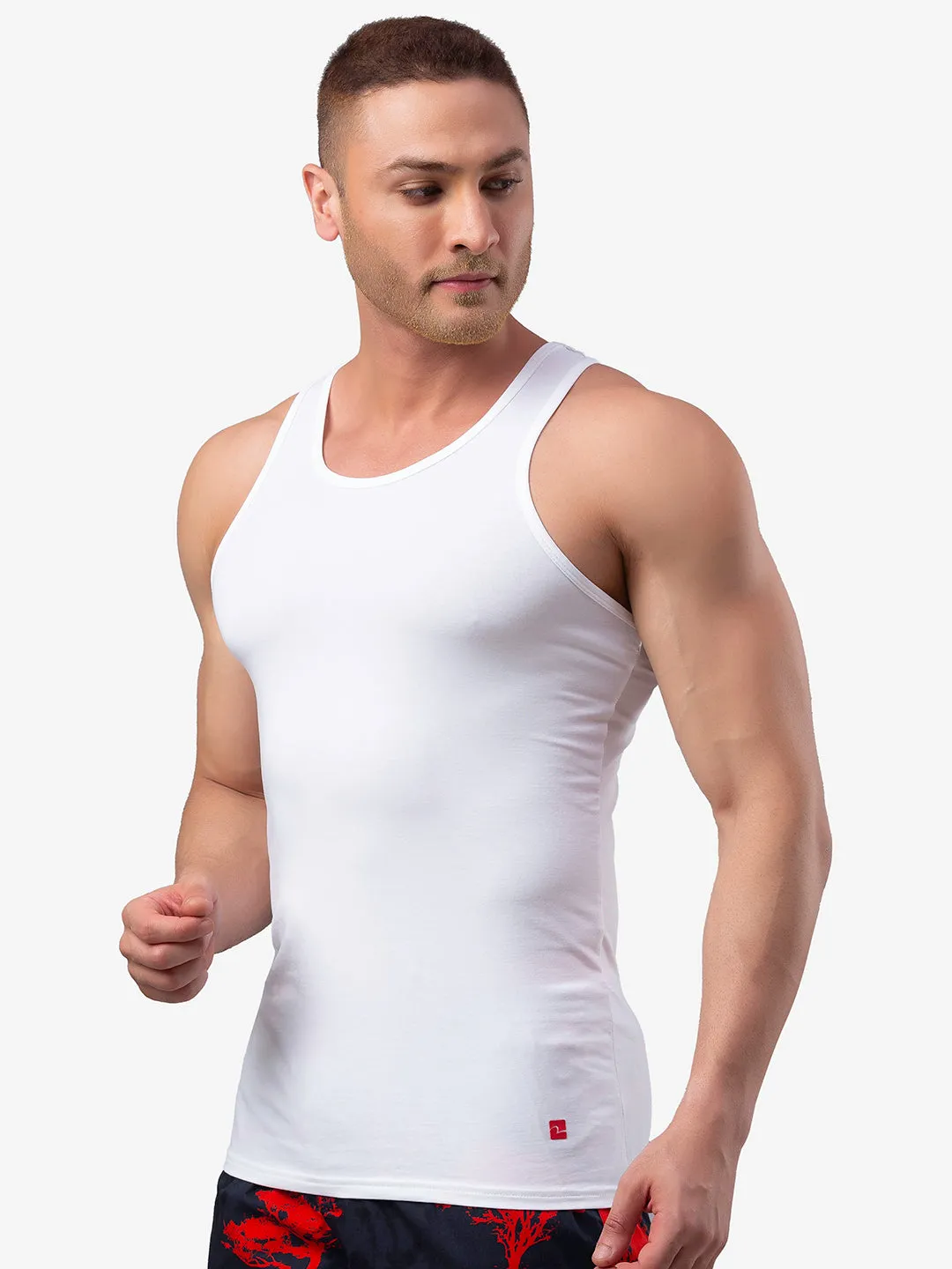 Men Premium White Round Neck Cotton Blend Vest- Underjeans By Spykar